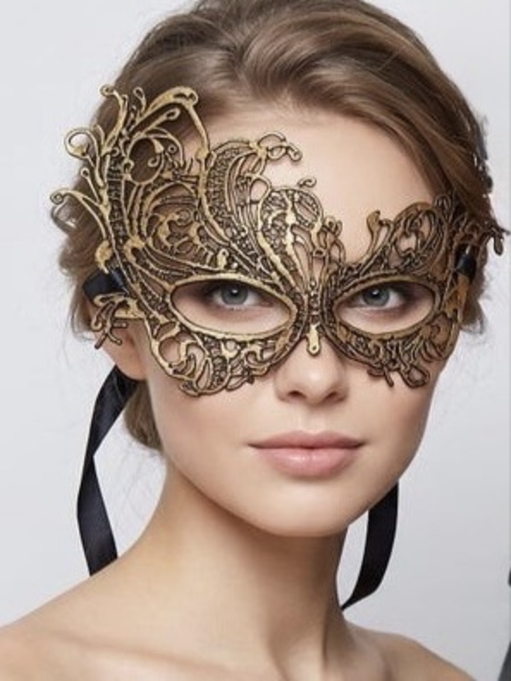 NWT Black & Gold Lace Masquerade Mask